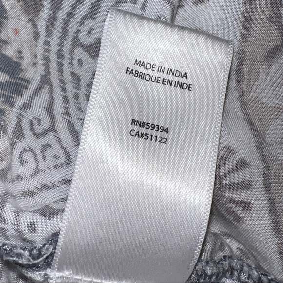 Beach Lunch Lounge gray & maroon paisley smocked peasant top - Picture 10 of 10